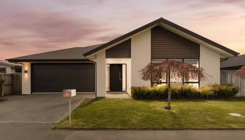 5 Urihia Street, Marshland