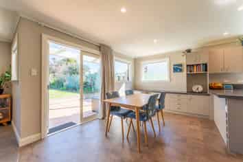 8 Rolleston Street, Watlington