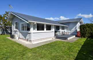 18 Fisher Place, Carterton