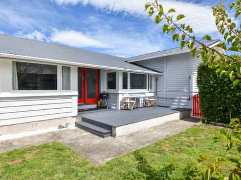 18 Fisher Place, Carterton