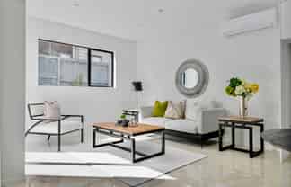 10D Pax Avenue, Forrest Hill