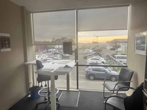 Central Hastings first floor office