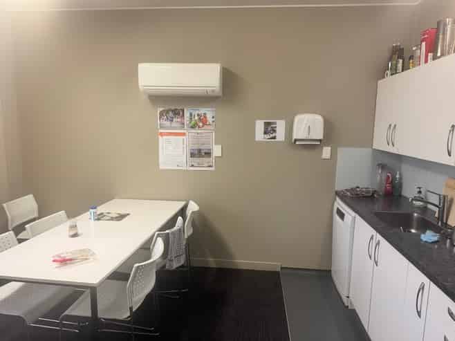 264m² Office + 11 Car Parks | Flexible Fitout Options Available