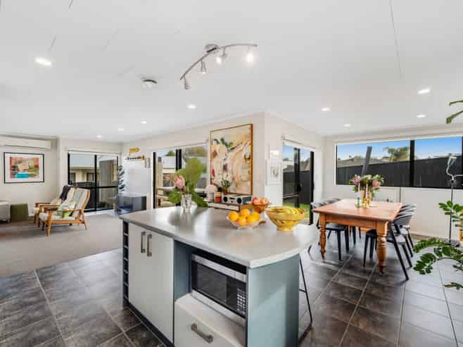 7B Whitford Avenue, Mount Wellington