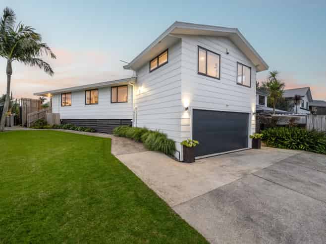 7B Whitford Avenue, Mount Wellington