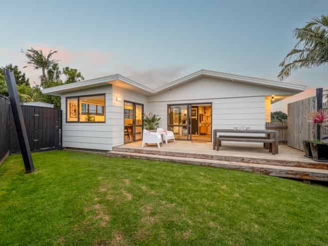 7B Whitford Avenue, Mount Wellington