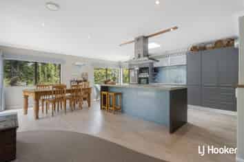 35 Athenree Road, Athenree