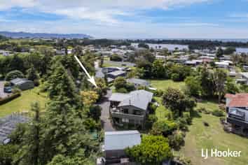 35 Athenree Road, Athenree