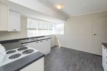 2 Waimarie Park, Levin