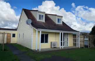 2 Waimarie Park, Levin