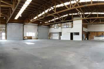 Workshop to lease