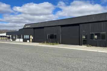 Workshop to lease