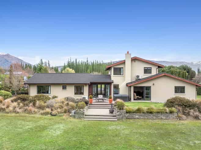 8 Panners Cove Lane, Cromwell