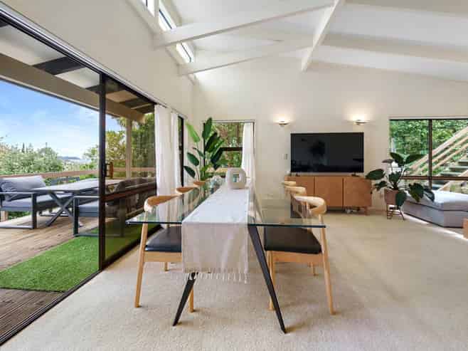 86 Hattaway Avenue, Bucklands Beach