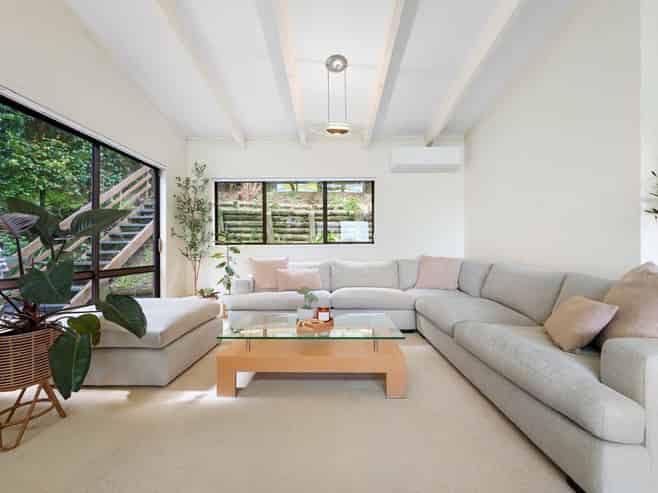 86 Hattaway Avenue, Bucklands Beach