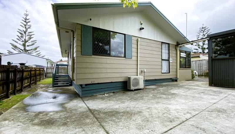 23B Secretariat Place, Manurewa