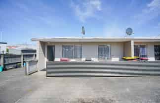 1/8A Avenal Street, Avenal