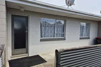 1/8A Avenal Street, Avenal