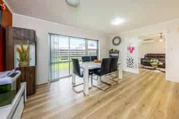 4 Chichester Drive, Rosehill