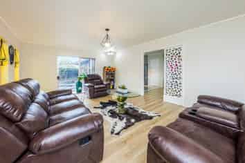 4 Chichester Drive, Rosehill
