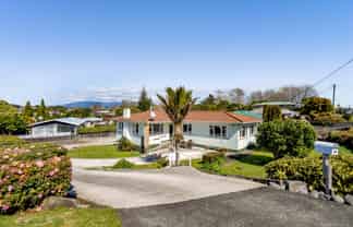 99 Clawton Street, Westown