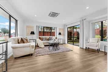 26 Glenveagh Park Drive, Weymouth