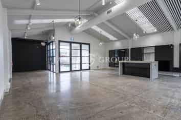 POLISHED CREATIVE WORKSPACE WITH OUTDOOR BREAKOUT