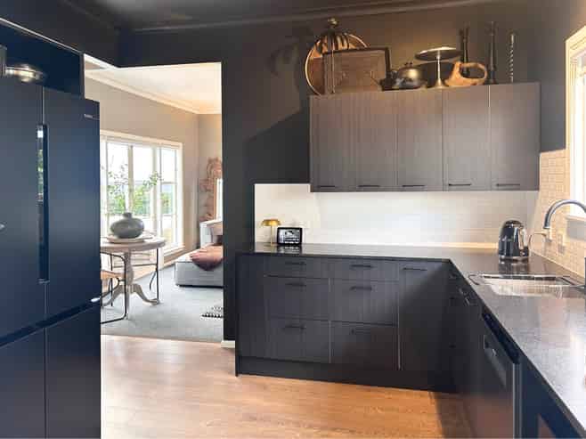 97 James Cook Street, Havelock North