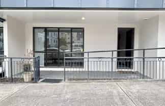 1G/1 Wadier Place, Henderson