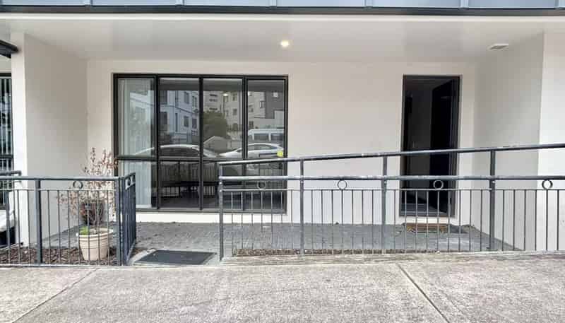1G/1 Wadier Place, Henderson