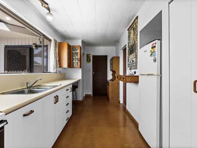 172 Flaxmere Avenue, Flaxmere