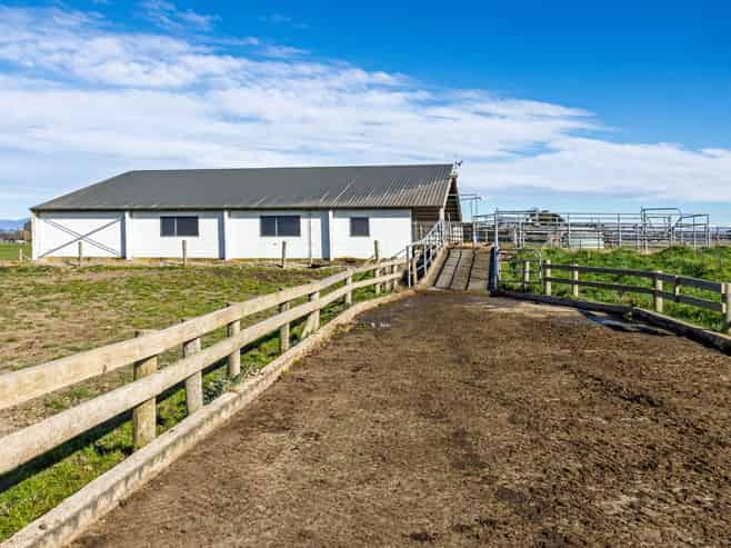 558 Seadown Road, Seadown