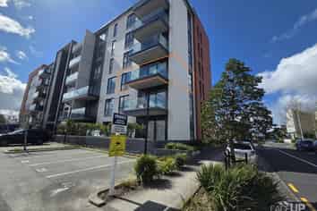 208/57 Mapou Road, Hobsonville