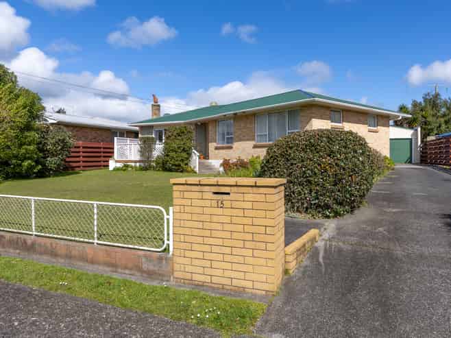 15 Mary Street, Huntly