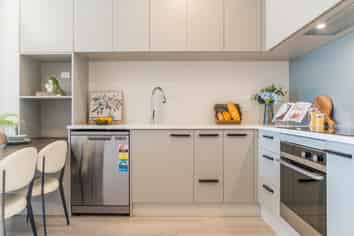 2/16 Clara Road, Silverdale