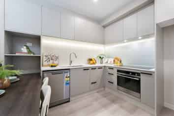 2/16 Clara Road, Silverdale