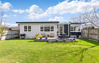 10A Hatton Road, Orewa