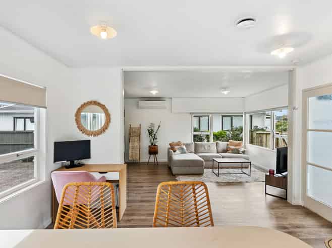 10A Hatton Road, Orewa
