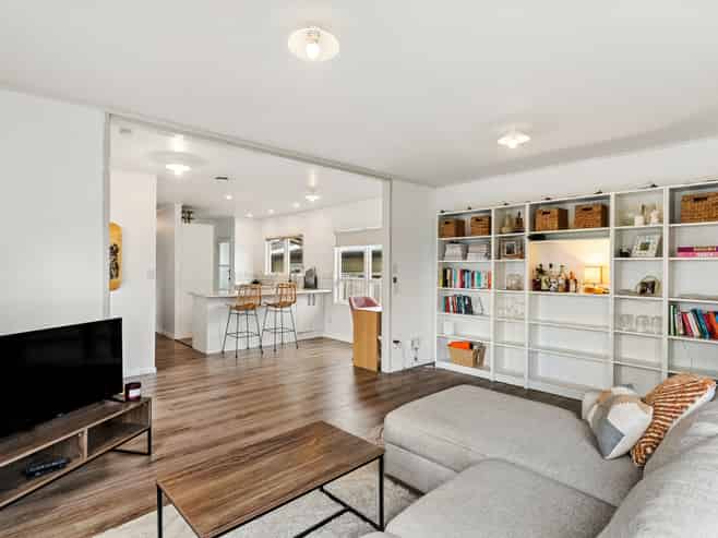 10A Hatton Road, Orewa