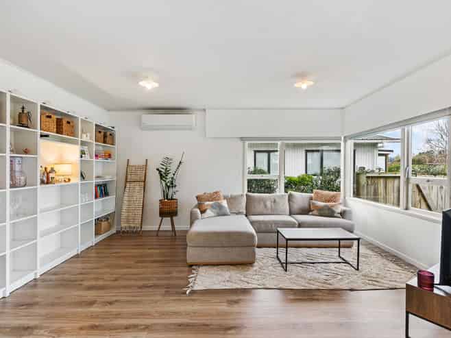 10A Hatton Road, Orewa