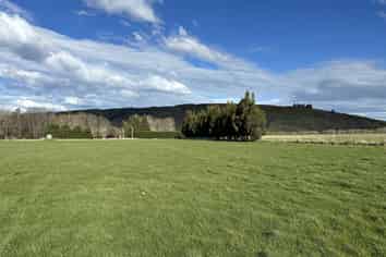 130 Bruce Road, Momona