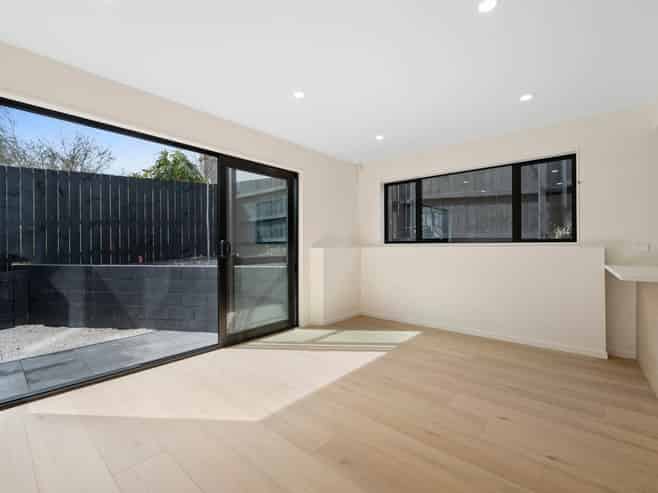 Lt 6,1664 Great North Road, Avondale