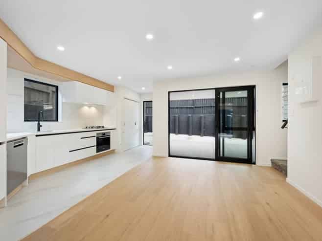 Lt 6,1664 Great North Road, Avondale
