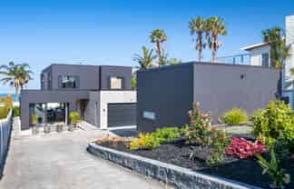 1023 Whangaparaoa Road, Tindalls Beach