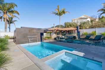 1023 Whangaparaoa Road, Tindalls Beach