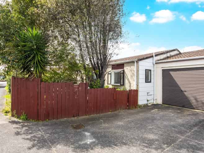 1/55A Pakuranga Road, Pakuranga