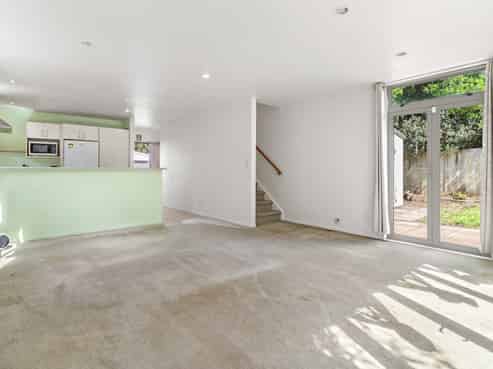 22D Mead Street, Avondale