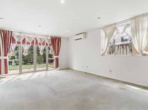 22D Mead Street, Avondale