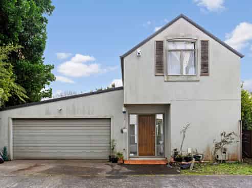 22D Mead Street, Avondale