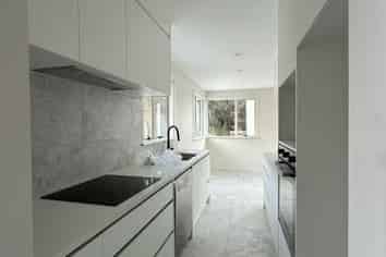 981 East Coast Road, Torbay